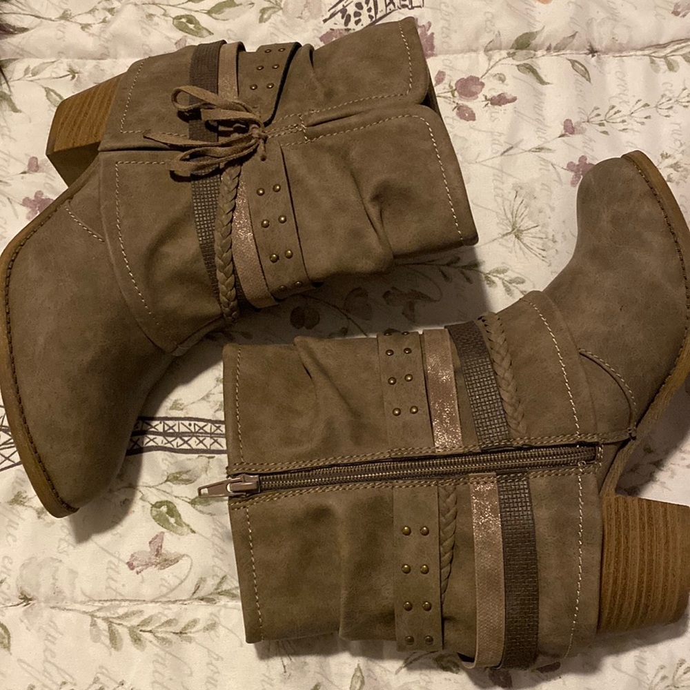 Shimmer by EDL booties